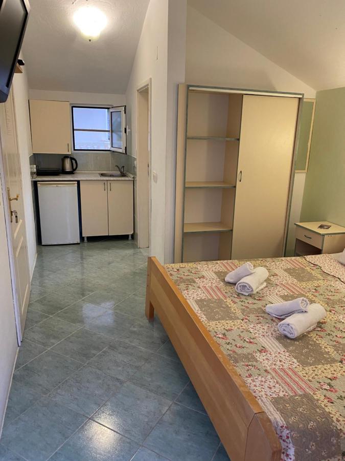 Becovic Apartments Boutique Hotel コトル エクステリア 写真