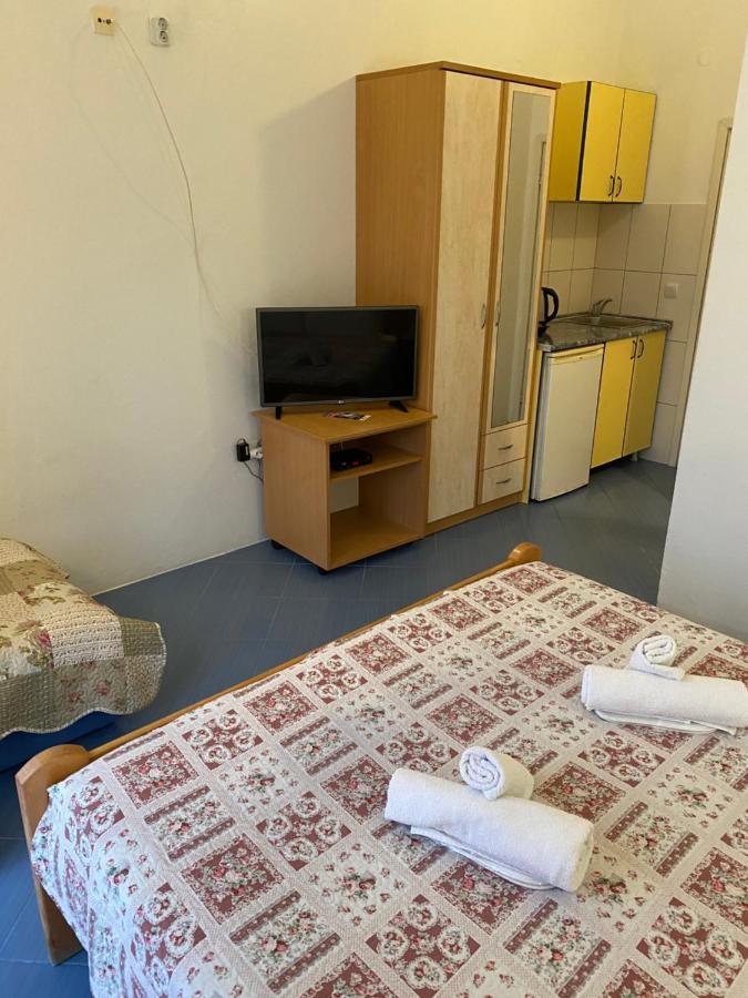 Becovic Apartments Boutique Hotel コトル エクステリア 写真